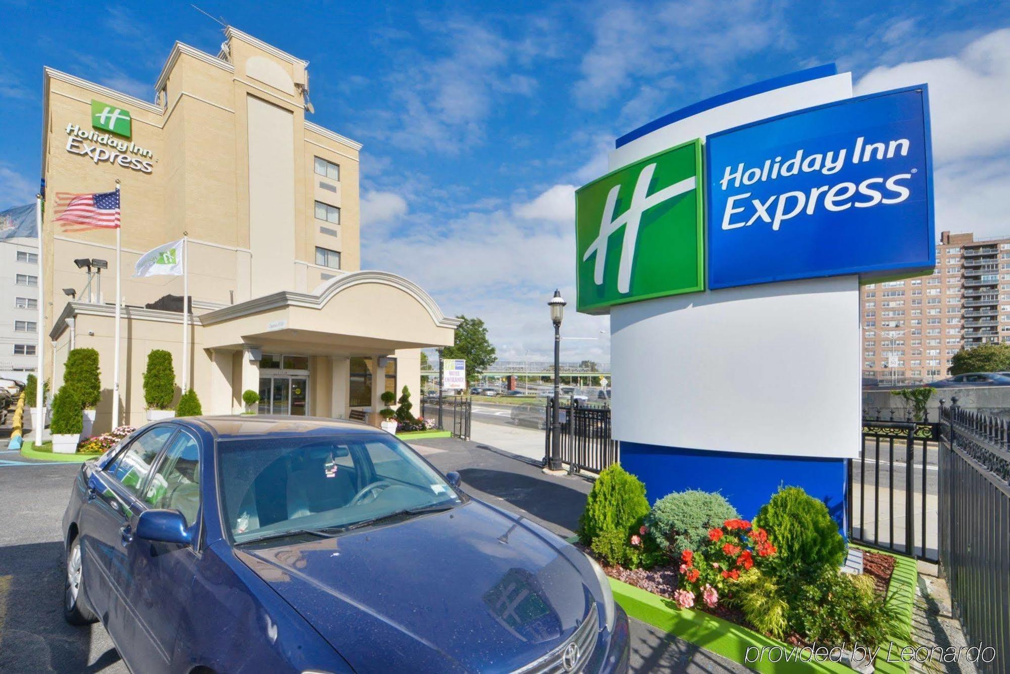 Holiday Inn Express Laguardia Airport, An Ihg Hotel Nova Iorque Exterior foto